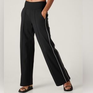 NWT-Athleta Black/White Stripe Venice Track Wide Leg Pant, Small